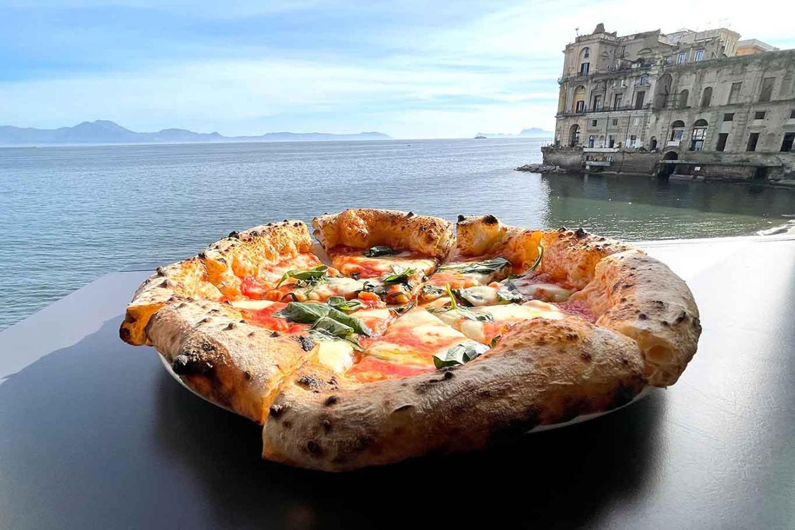 Your Wide Place - Min 31 Days Napoli